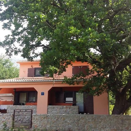 Studio Apartman Hrast Seline Exterior photo